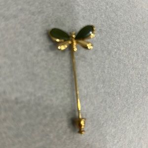 Monet stick pin